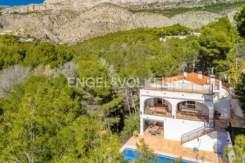 Villa i Altea, Alicante, Altea - € 750.000 | Ref: W-048668 - foto 47